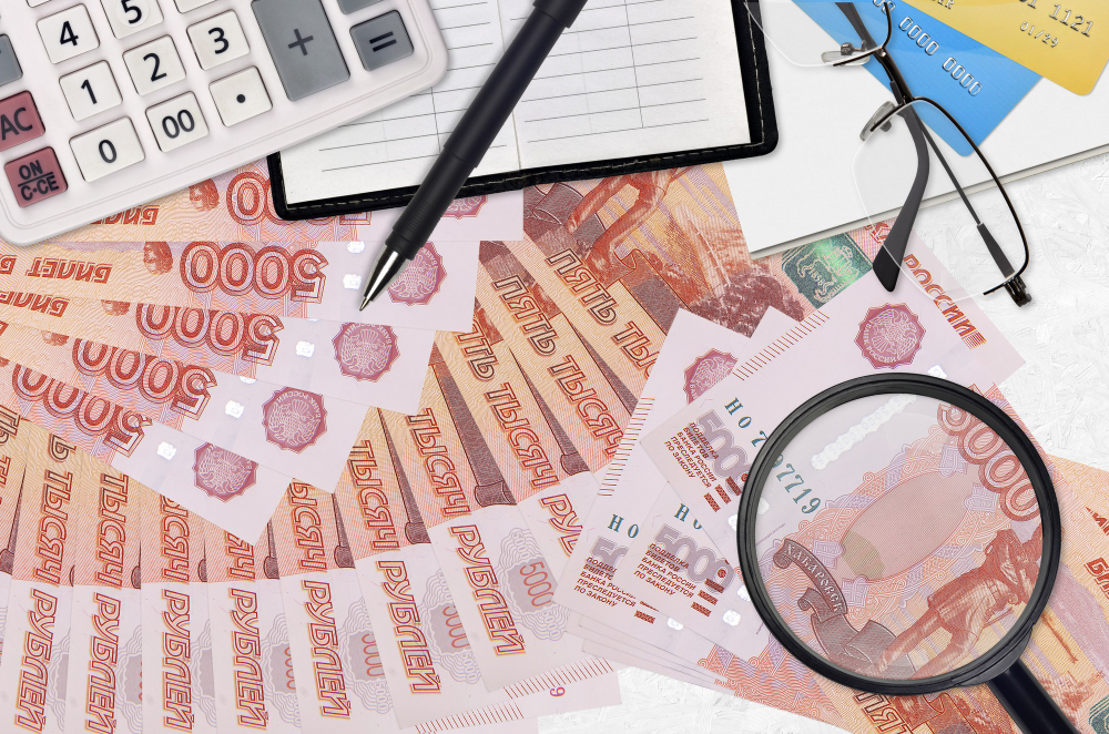 Как оплачивается больничный лист после увольнения работника по собственному желанию