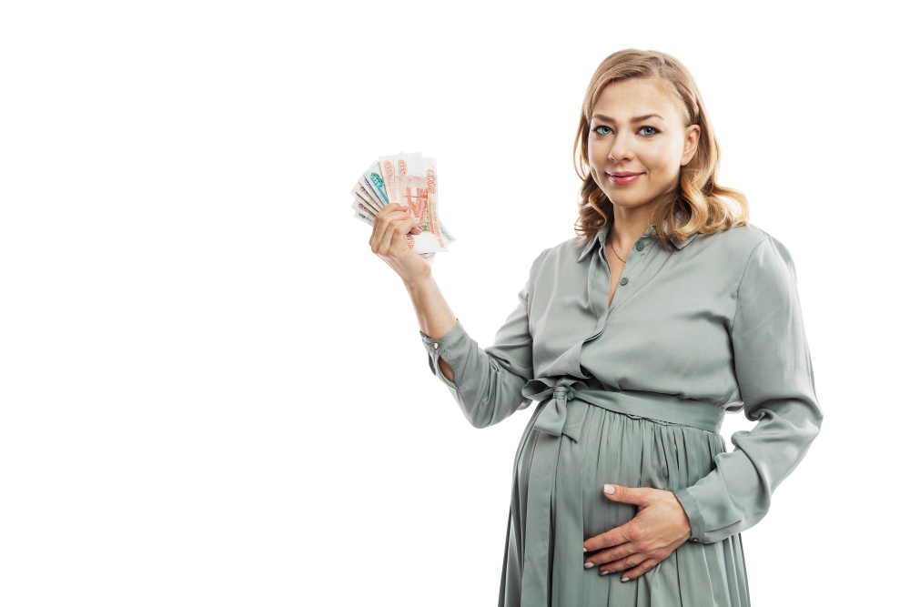 Включается ли в стаж время пребывания в декретном отпуске